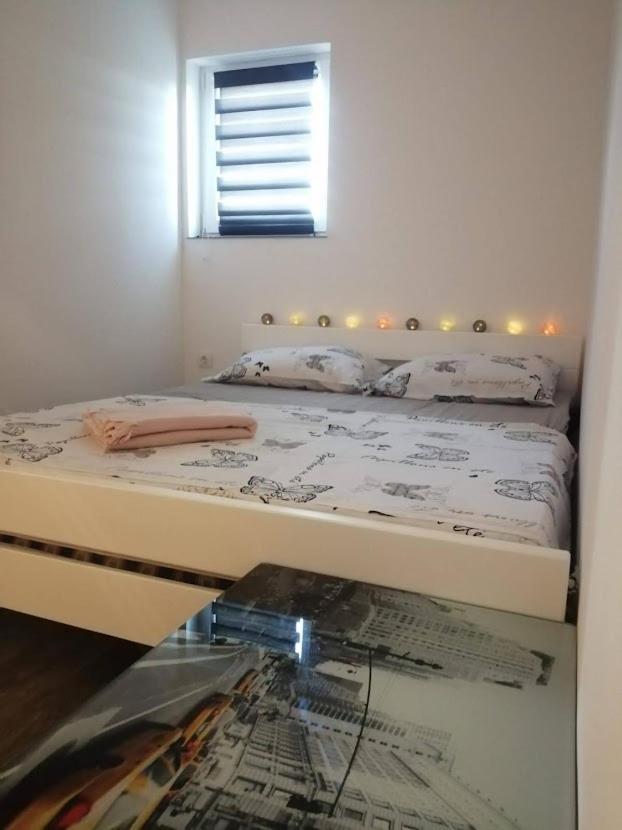 Apartamento Cozy Corners Nin Exterior foto